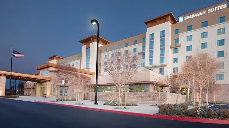 Embassy Suites – Palmdale